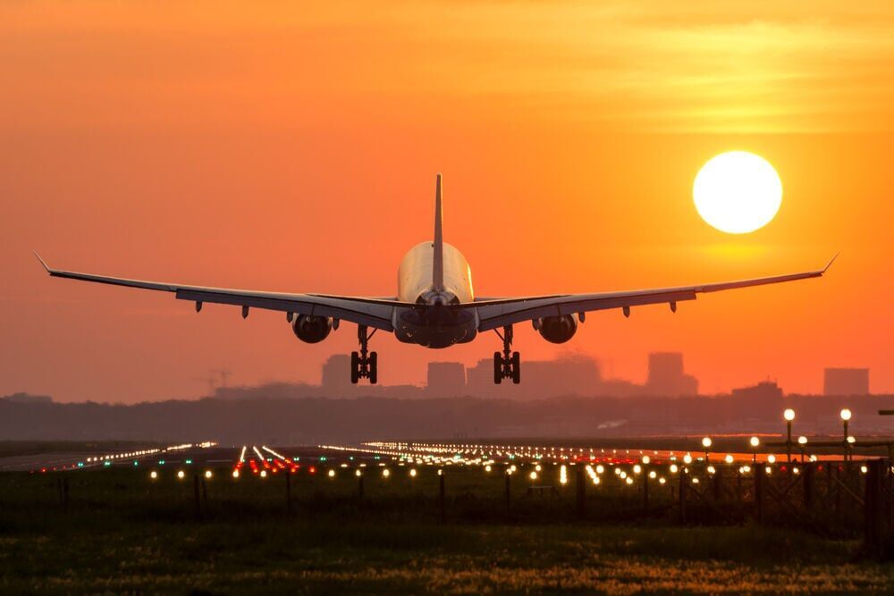 The Cheapest Long-Distance Flights in the U.S.